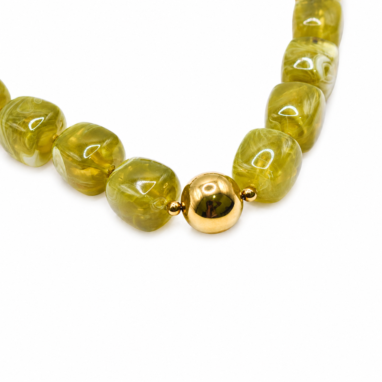 JULIE NECKLACE