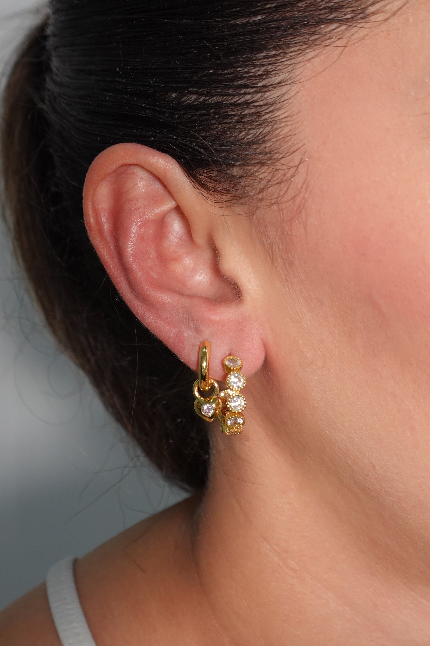 CLAIRE HOOPS