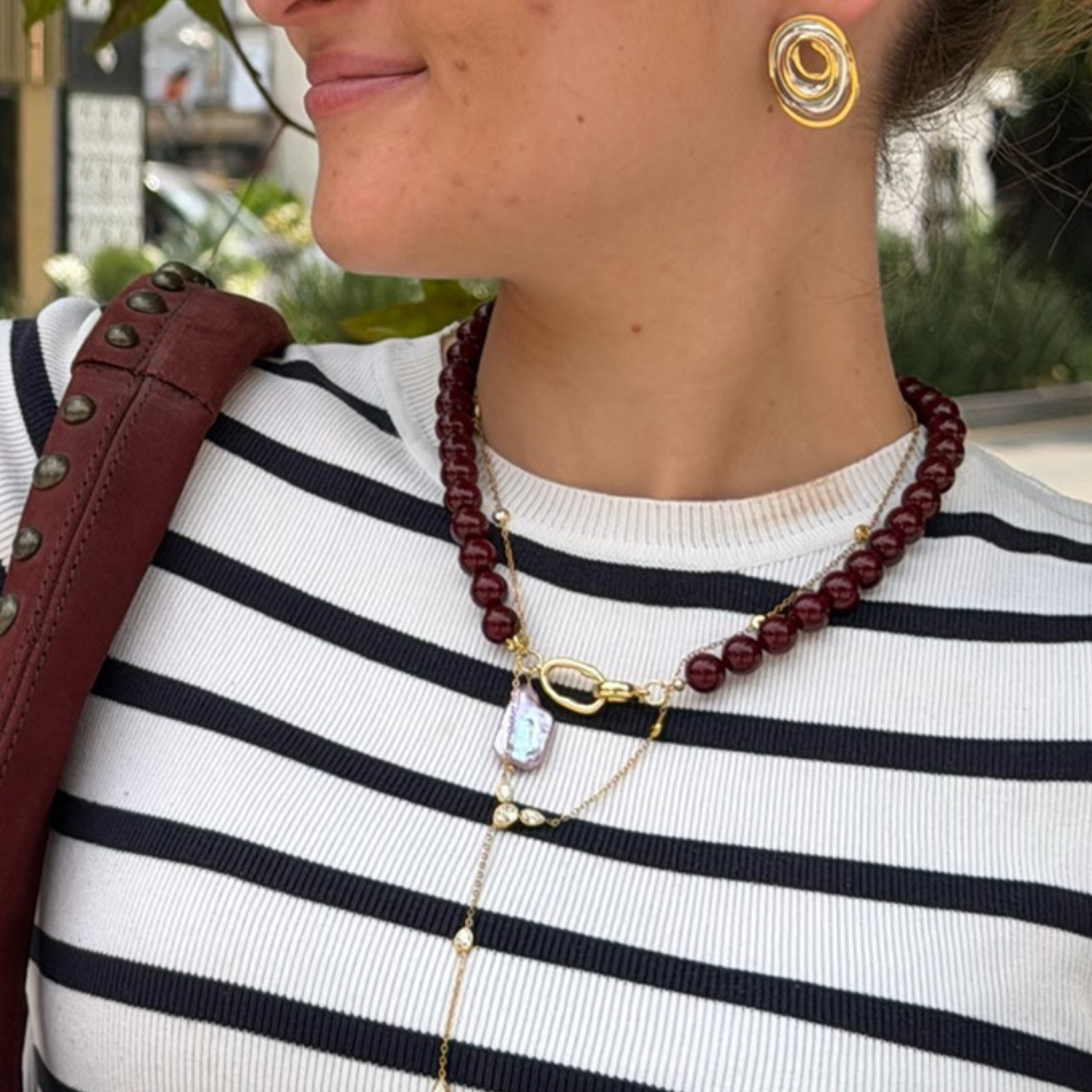 AGATHA NECKLACE