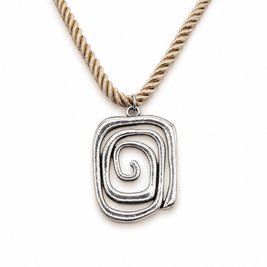 MARTINA NECKLACE