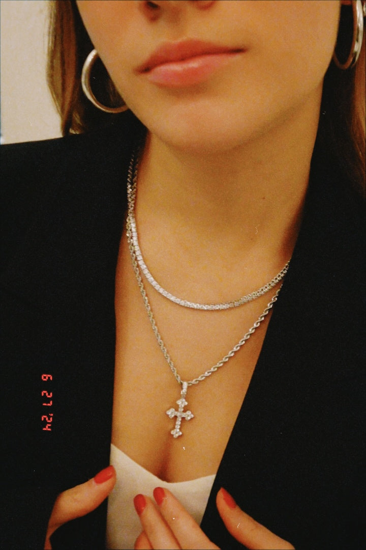 SAINT NECKLACE