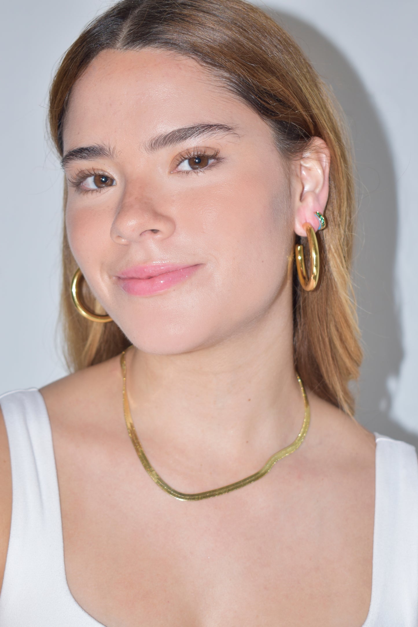 SARA HOOPS